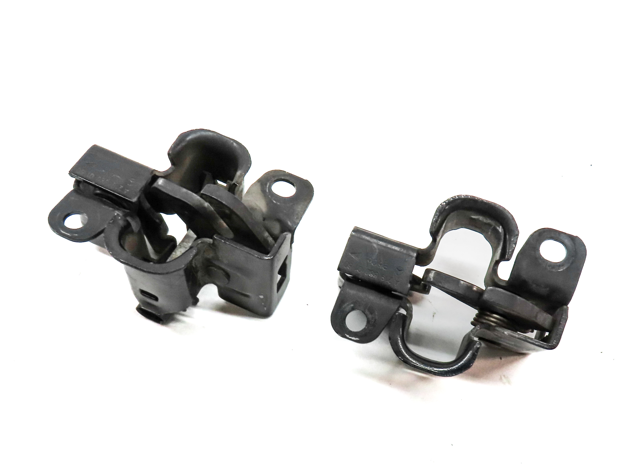 2011 MERCEDES GL450 (X164) FRONT HOOD BONNET LATCH SET/2 — exact item pictured